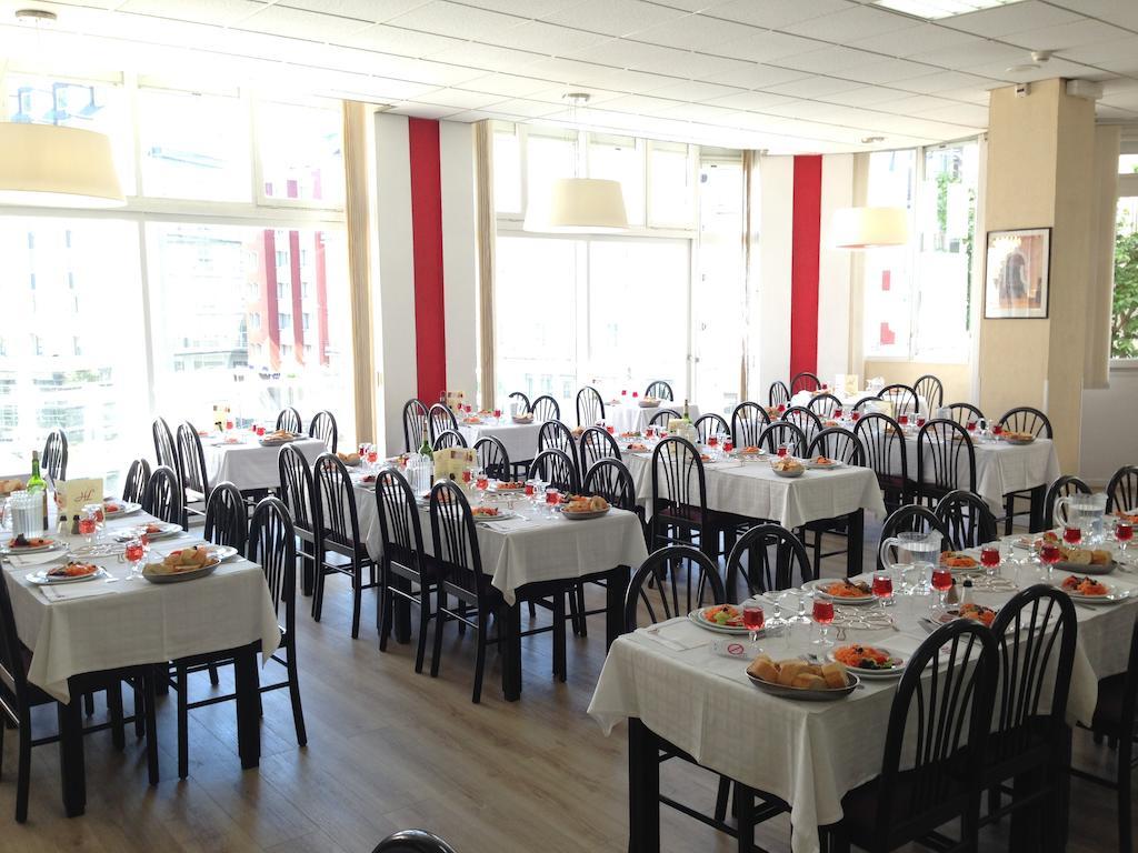 לורדה Hotel De Lisieux מראה חיצוני תמונה